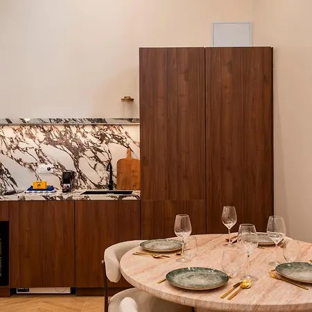 Luxury In The Heart Of Bordeaux